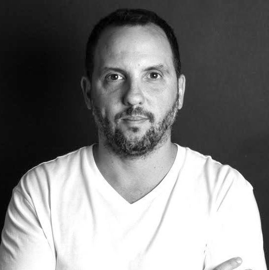 Nicolás Gustavo Kluguer de Copy Creativo